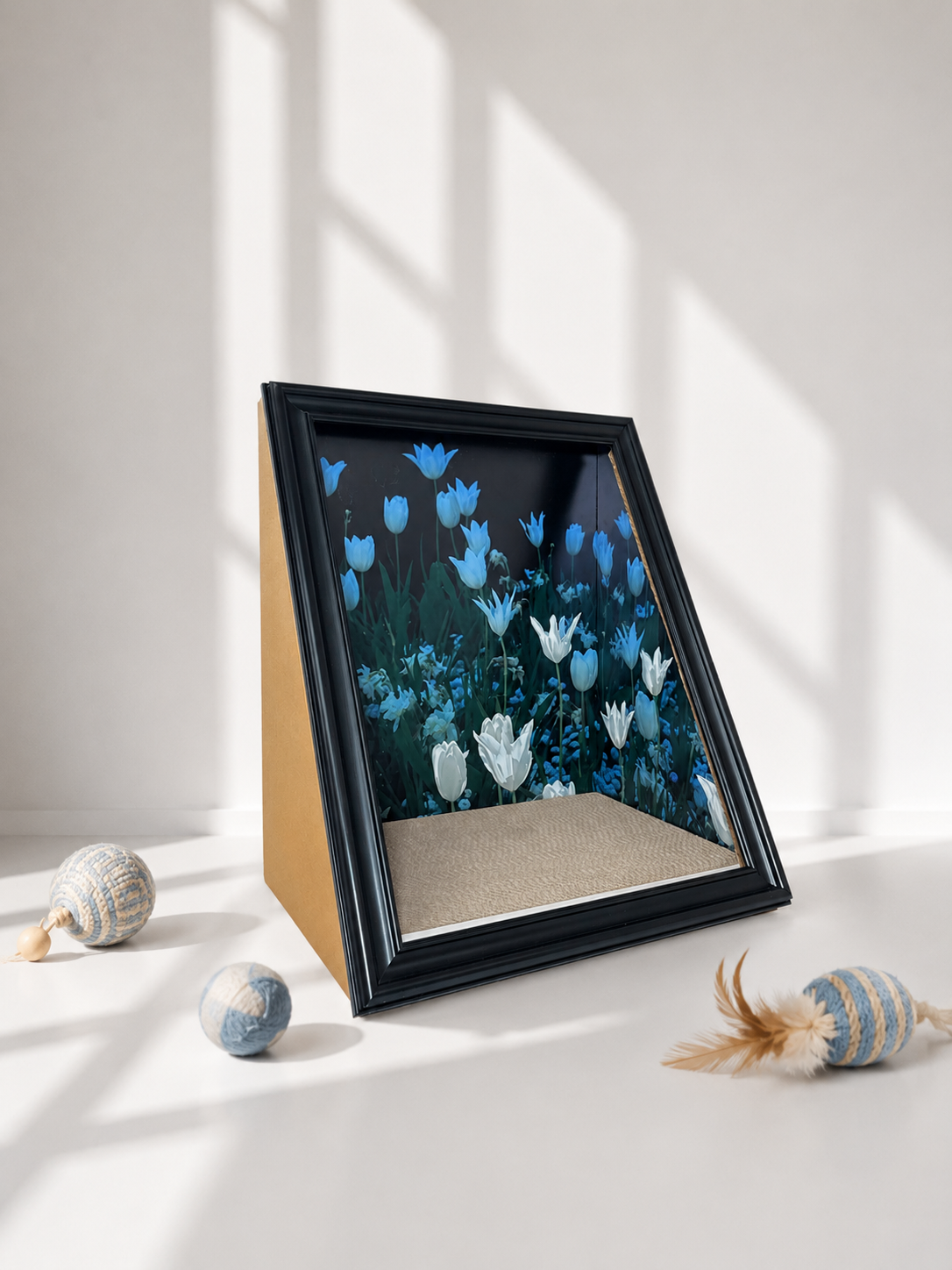 Midnight Tulips A-Frame Scratcher